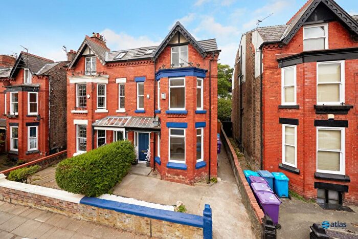 6 Bedroom Semi-Detached House For Sale In Rutland Avenue, Sefton Park, L17