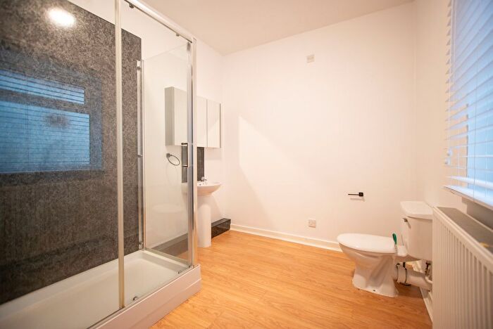 1 Bedroom Flat To Rent In Westbourne Avenue, Princes Avenue, Hull, HU5