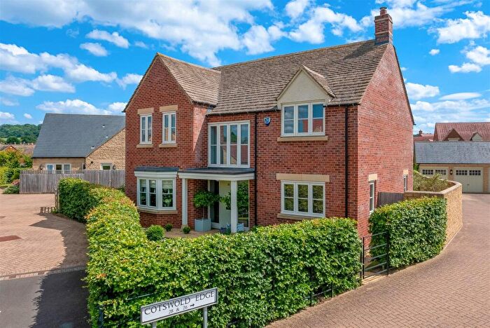 5 Bedroom Detached House For Sale In Cotswold Edge, Mickleton, Chipping Campden, GL55
