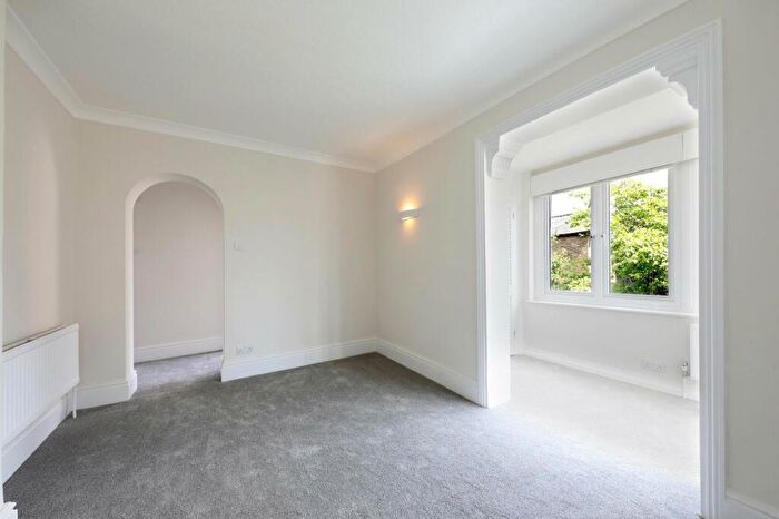 4 Bedroom Semi-Detached House To Rent In Trinity Place, Windsor, Berkshire, SL4
