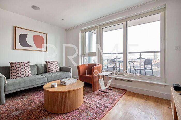 2 Bedroom Flat For Sale In Aquarius House, St. George Wharf, London, SW8