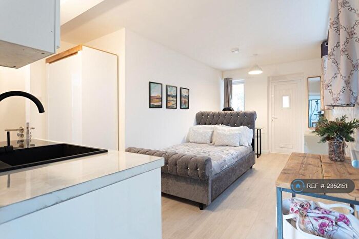 Studio To Rent In Milton Road, Cambridge, CB4