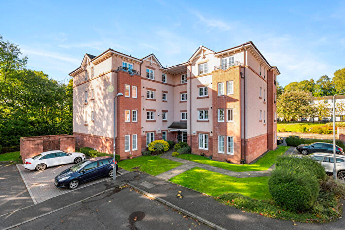 3 Bedroom Flat For Sale In Ellangowan Court, Milngavie, Glasgow, G62