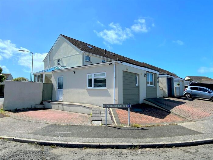 1 Bedroom Flat To Rent In Higher Well Close, Newquay, TR7