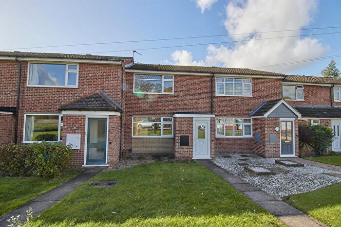 2 Bedroom Terraced House To Rent In Ashby Road, Hinckley, LE10