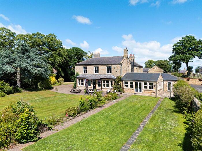 4 Bedroom Country House To Rent In Field House Farmhouse, Acklington, Morpeth, NE65