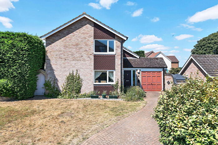 4 Bedroom Detached House For Sale In Orchard Close, Hail Weston, St. Neots, PE19