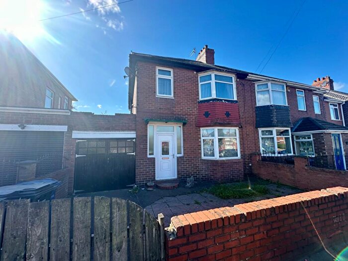 3 Bedroom Semi-Detached House For Sale In Stamfordham Road, Fenham, Newcastle Upon Tyne, NE5