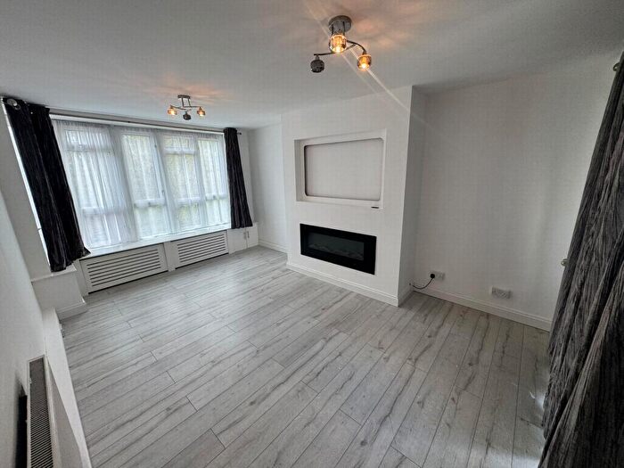 2 Bedroom Flat To Rent In Longbridge Road, Barking, IG11