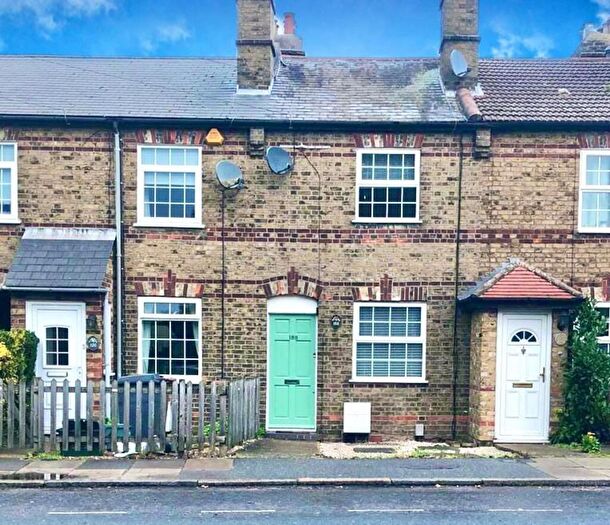 2 Bedroom Terraced House To Rent In Rainsford Road, Chelmsford, CM1