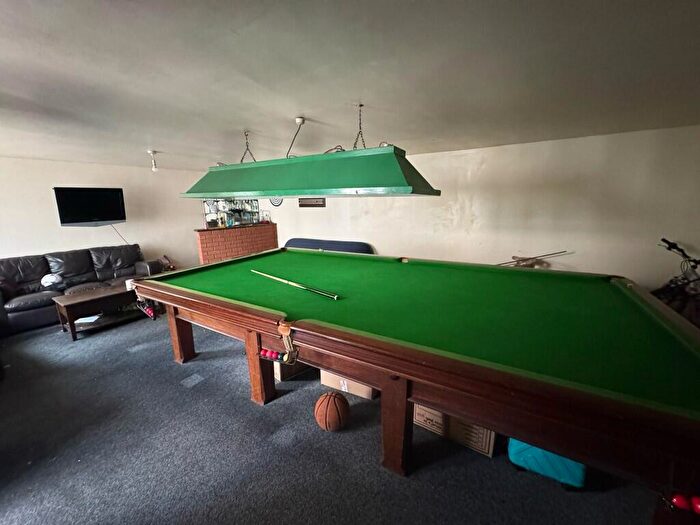 7 Bedroom Link Detached House To Rent In Harborne Lane, Birmingham, B29