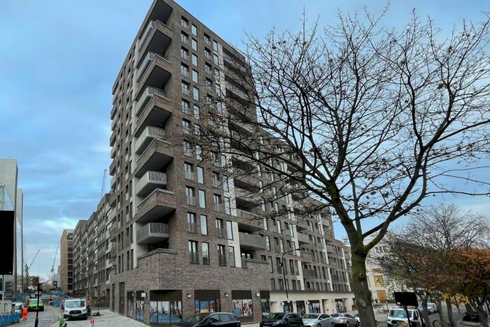 2 Bedroom Flat To Rent In Signature House, Postmark, Clerkenwell, WC1X