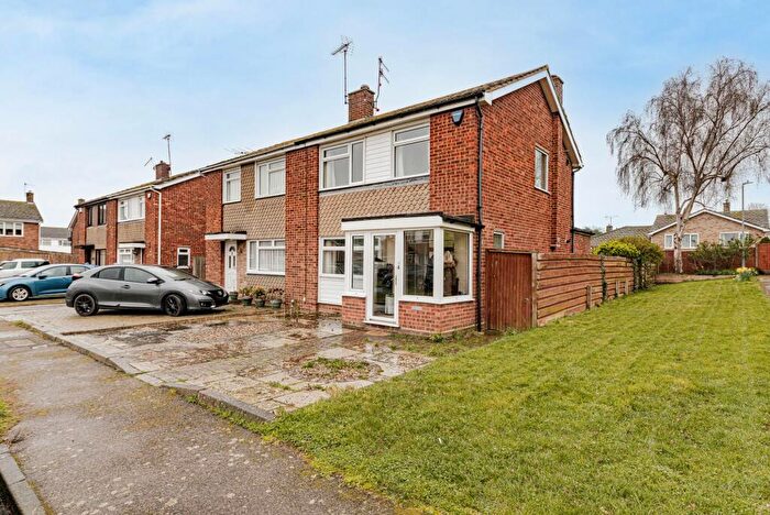 3 Bedroom Semi Detached House For Sale In Maitland Court, Faversham, ME13