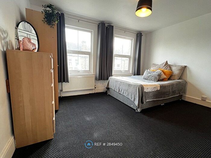 1 Bedroom Flat To Rent In Star Road, Caversham, Reading, RG4