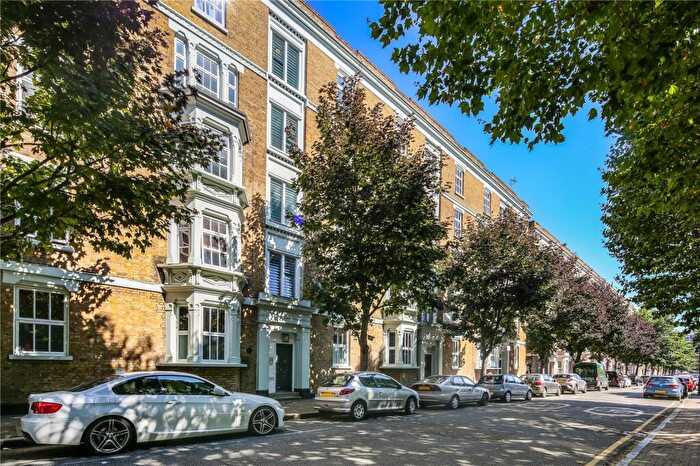 1 Bedroom Flat To Rent In Corfield Street, Bethnal Green, London, E2