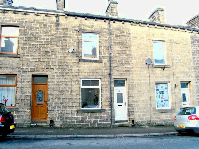 3 Bedroom Terraced House To Rent In Gordon Street, Sutton In Craven, BD20