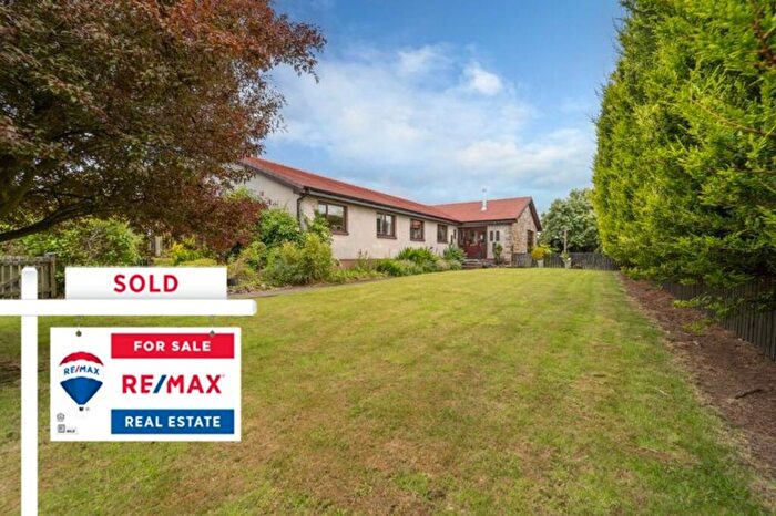 5 Bedroom Detached Bungalow For Sale In Murieston Court, Murieston, Livingston, EH54