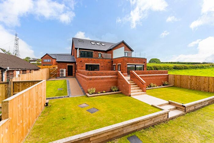 5 Bedroom Detached House For Sale In The Firs, Newton, WA6