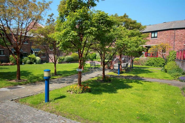 1 Bedroom Flat To Rent In Prospect Place, Wapping Wall, Wapping, E1W