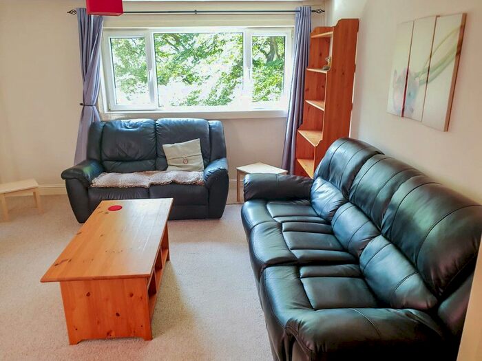 2 Bedroom To Rent In King Duncans Road, Inverness, IV2