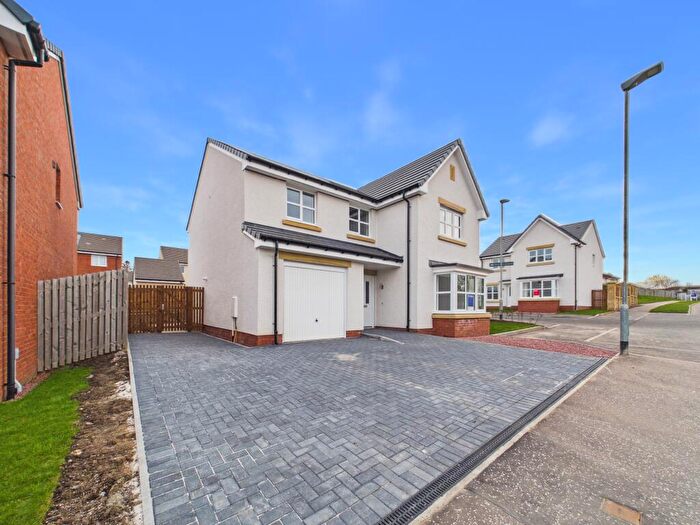 4 Bedroom Detached House For Sale In Birch Road, Moodiesburn, Glasgow, G69