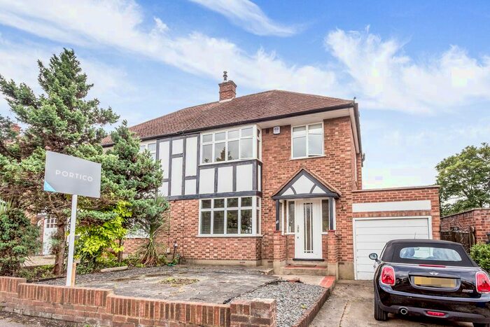 3 Bedroom Semi-Detached House To Rent In Chigwell Park Drive, Chigwell, IG7