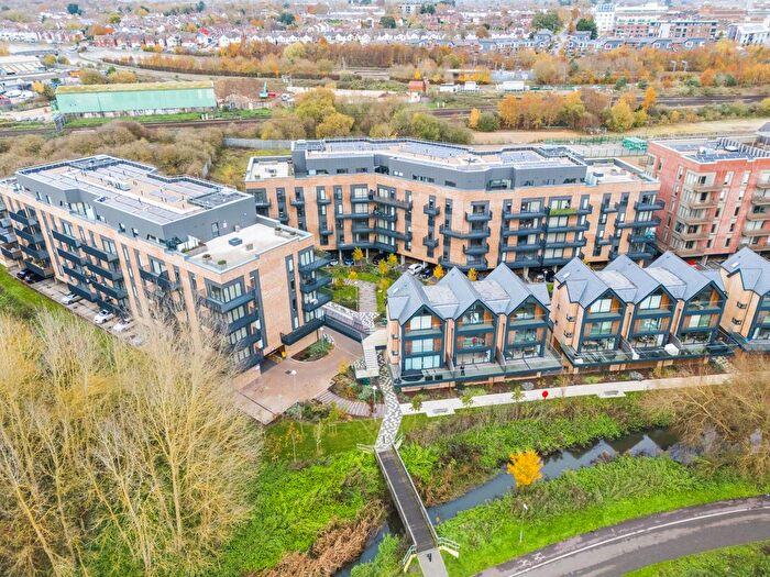 1 Bedroom Flat To Rent In Cantia Place, Ashford, TN23