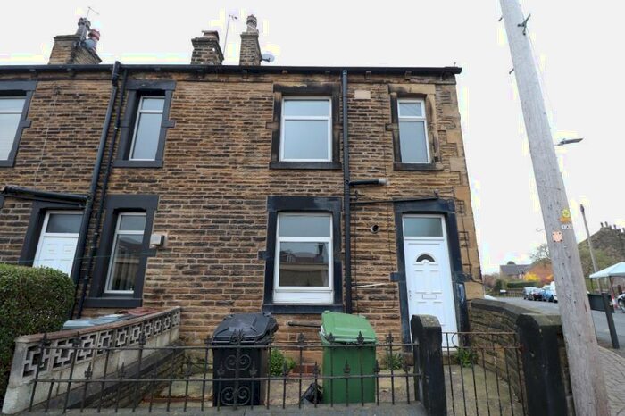 2 Bedroom Terraced House To Rent In Fountain Street, Morley, LS27