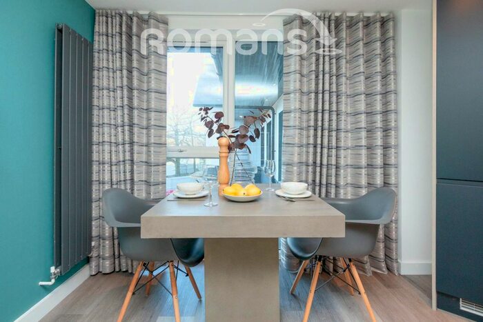 1 Bedroom Flat To Rent In Green Lane, Bagshot, GU19