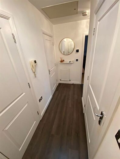 1 Bedroom Flat To Rent In Constables Way, Hertford, SG13