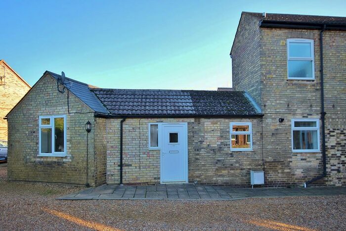 1 Bedroom Ground Maisonette To Rent In High Street, Somersham, PE28