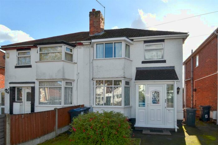 3 Bedroom Semi-Detached House To Rent In Moorpark Road, Birmingham, West Midlands, B31