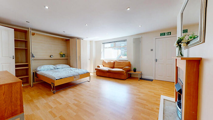 1 Bedroom House To Rent In Westgate Road, Newcastle Upon Tyne, NE4