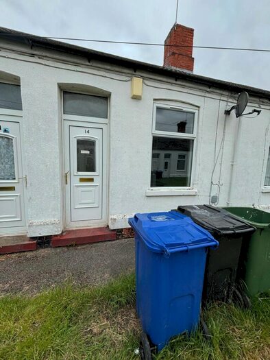 1 Bedroom Terraced House To Rent In The Square, Grimsby, DN32