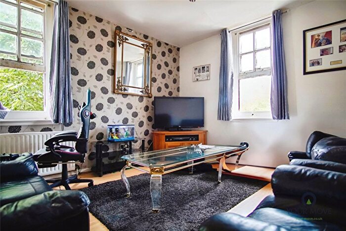 1 Bedroom Flat To Rent In Erith High Street, Erith, DA8