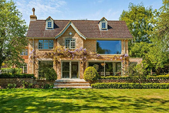 5 Bedroom Detached House For Sale In Main Street, Southorpe, PE9