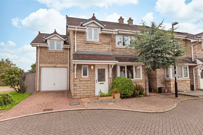 4 Bedroom Property For Sale In Hutton Gardens, Warton, Carnforth, LA5