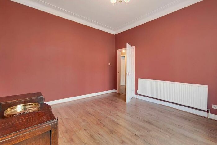 5 Bedroom Semi-Detached House To Rent In Nelgarde Road, Lewisham, London, SE6