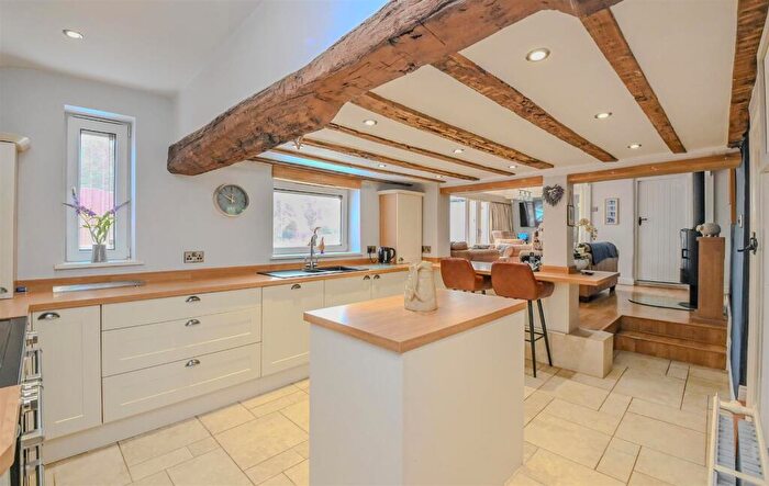 5 Bedroom Detached House For Sale In Drumbeg Cottage, Dunstall Lane, Woodmill, Yoxall, DE13