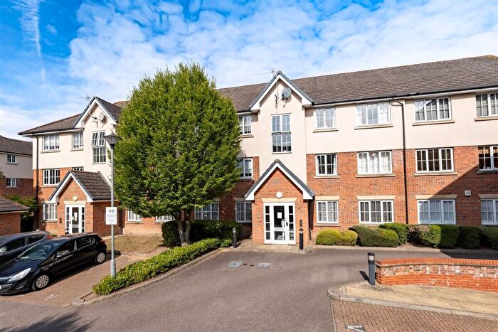 2 Bedroom Flat For Sale In Addison Court, Epping, CM16