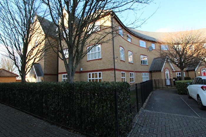2 Bedroom Apartment To Rent In Chamberlayne Ave, Wembley, HA9