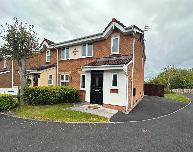 3 Bedroom Semi-Detached House To Rent In Hope Close, Thornton-Cleveleys, Lancashire, FY5