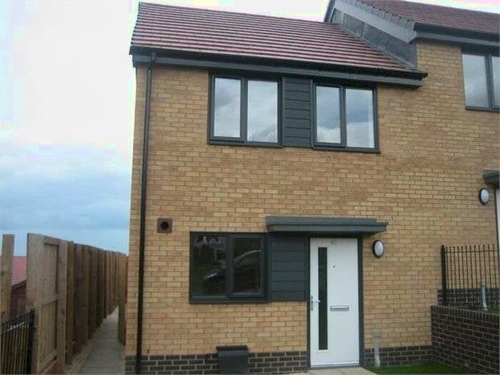 2 Bedroom Semi-Detached House To Rent In Stubbins Hill, Edlington, DN12