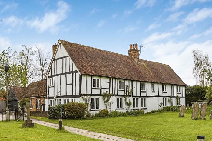4 Bedroom Detached House For Sale In North Mymms Park, North Mymms, Hatfield, AL9