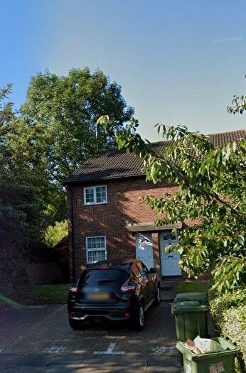 1 Bedroom Flat To Rent In Manorside Close, London, SE2