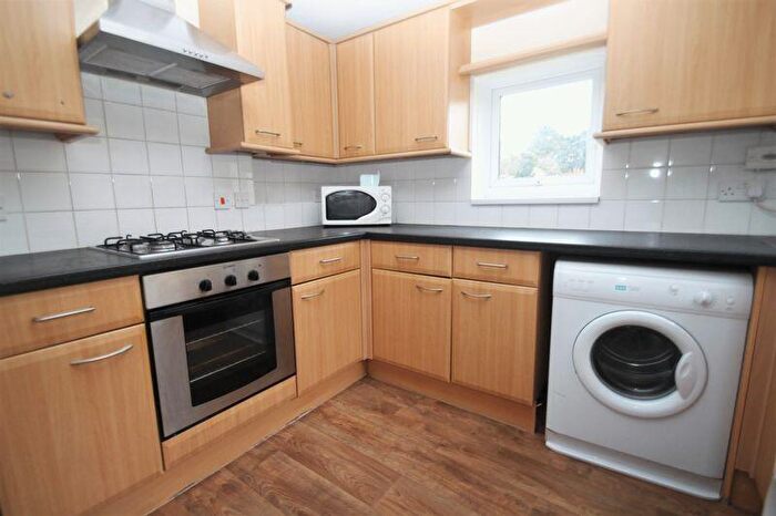 4 Bedroom Detached House To Rent In Student House, Winton, BH9