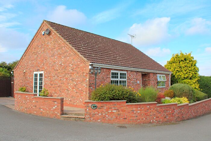 3 Bedroom Detached Bungalow For Sale In The Levels, Wrawby, DN20