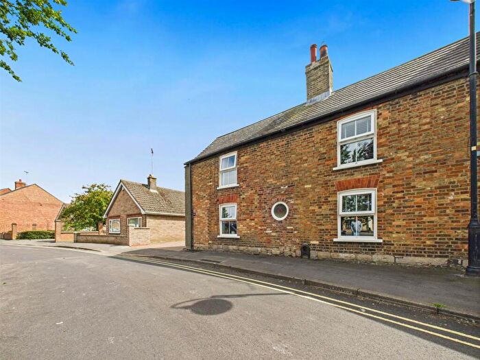 4 Bedroom House For Sale In West Street, Crowland, Peterborough, PE6