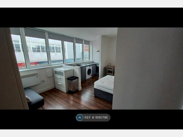 Studio To Rent In Tontine Street, Stoke-On-Trent, ST1