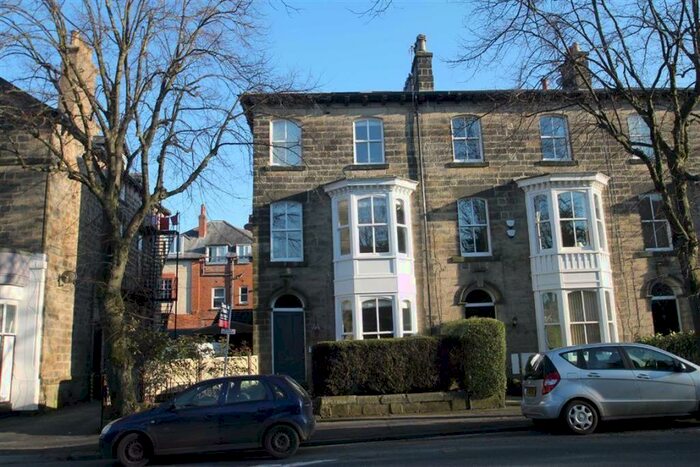 3 Bedroom Apartment To Rent In St. Georges Road, Harrogate, HG2